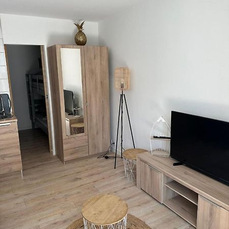 Charmant Studio Neuf 150M Plage Sur Avenue Principale Climatise Et Parking Cavalaire-sur-Mer Exteriér fotografie