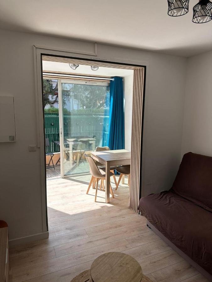 Charmant Studio Neuf 150M Plage Sur Avenue Principale Climatise Et Parking Cavalaire-sur-Mer Exteriér fotografie