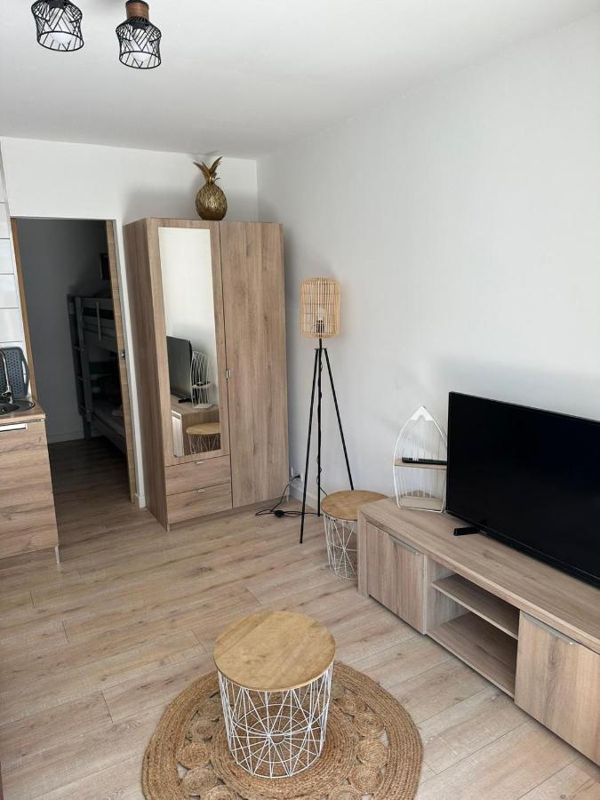 Charmant Studio Neuf 150M Plage Sur Avenue Principale Climatise Et Parking Cavalaire-sur-Mer Exteriér fotografie