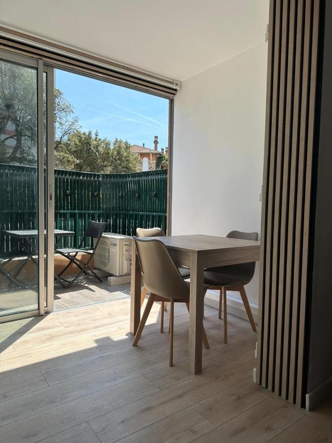 Charmant Studio Neuf 150M Plage Sur Avenue Principale Climatise Et Parking Cavalaire-sur-Mer Exteriér fotografie