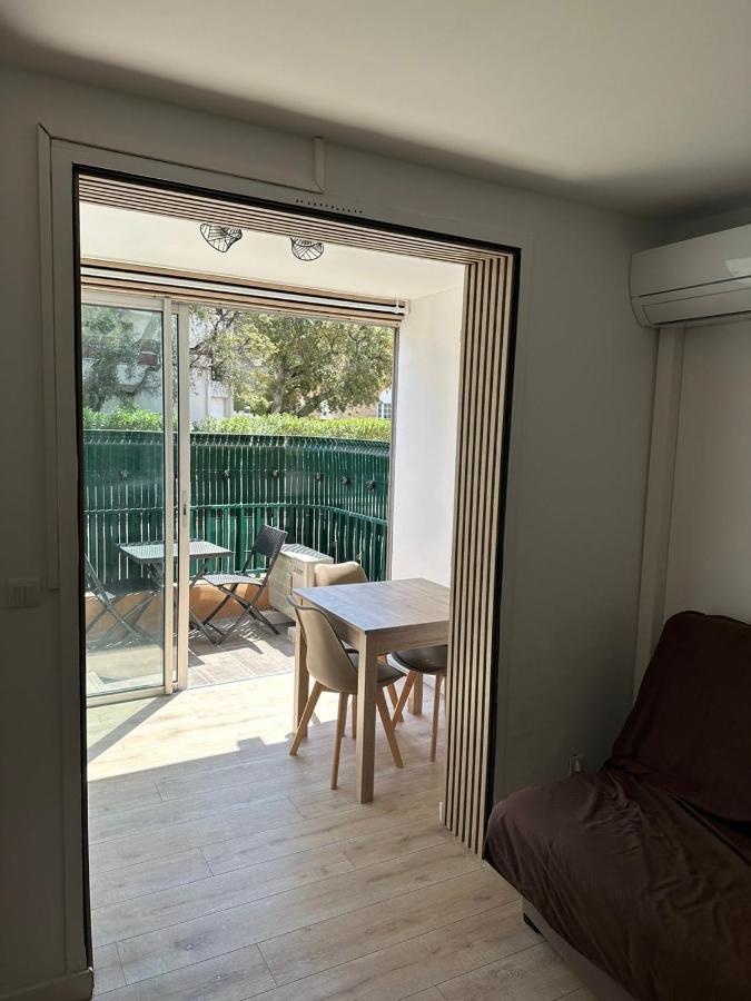 Charmant Studio Neuf 150M Plage Sur Avenue Principale Climatise Et Parking Cavalaire-sur-Mer Exteriér fotografie